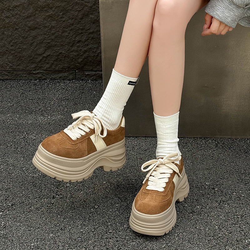 2025秋季新款厚底松糕鞋女鞋增高小个子百搭板鞋磨砂皮小众单鞋潮