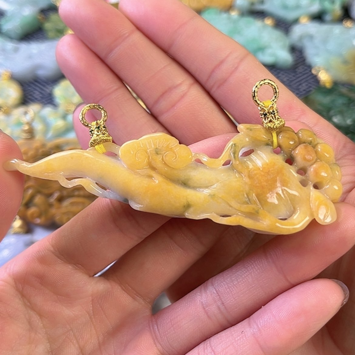 【闪购商品】翡翠颈饰未镶嵌挂件