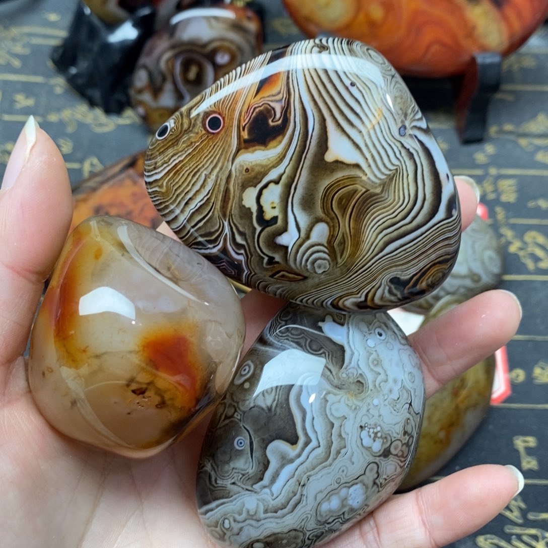 玛瑙/玉髓玛瑙未镶嵌周**界