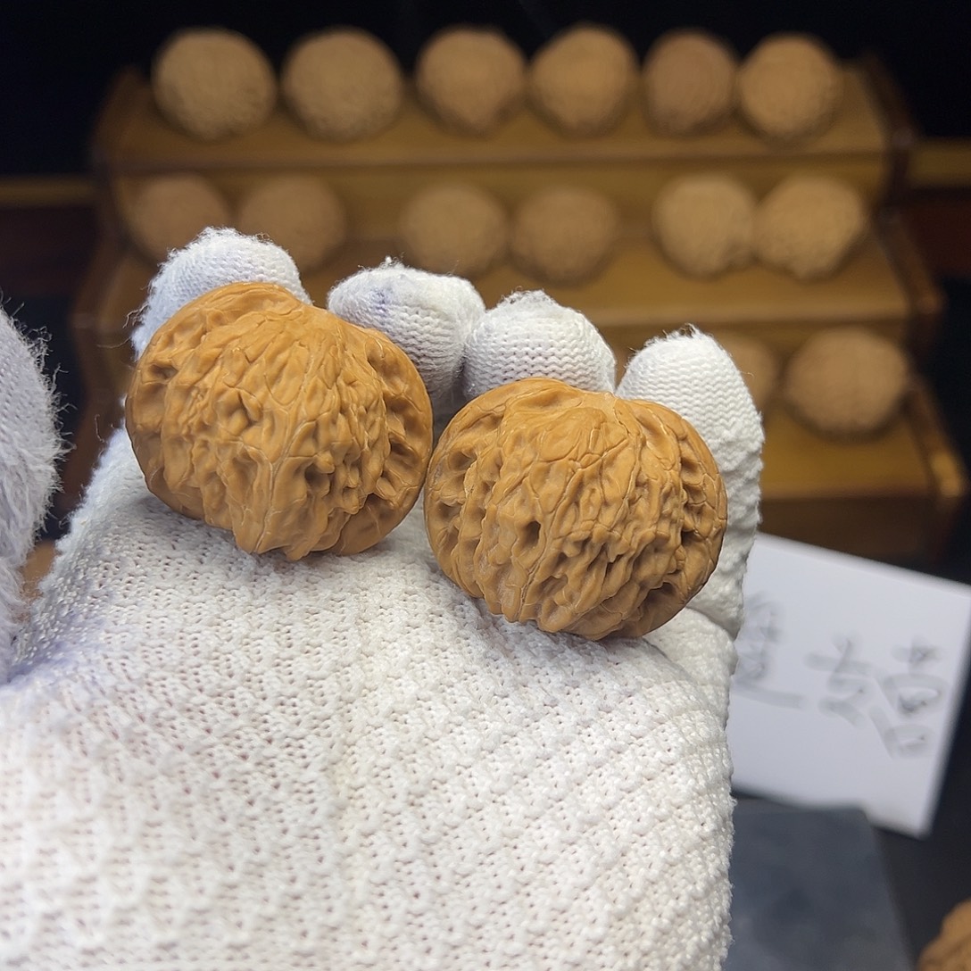 文玩核桃把件磨盘哥