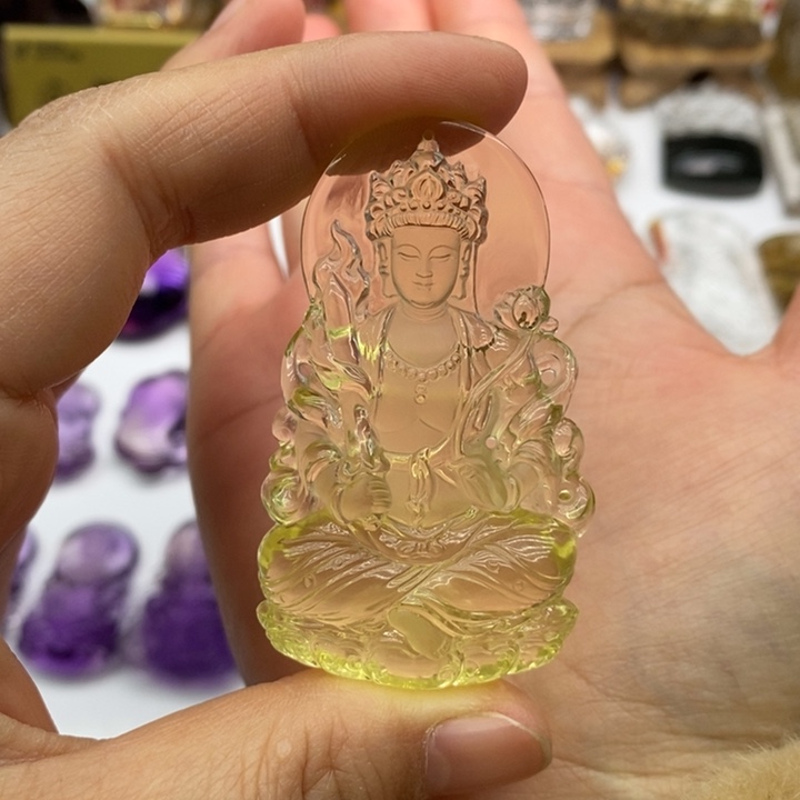 水晶颈饰未镶嵌?***悲定制