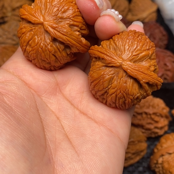 秦岭野生文玩核桃33