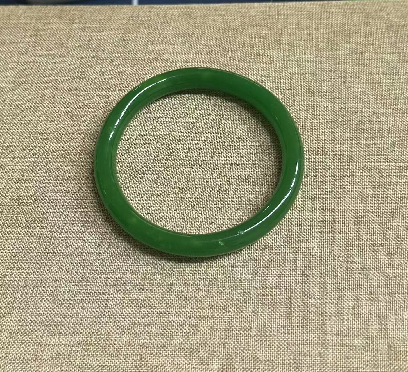 A19  绿色手镯 多样性发其一