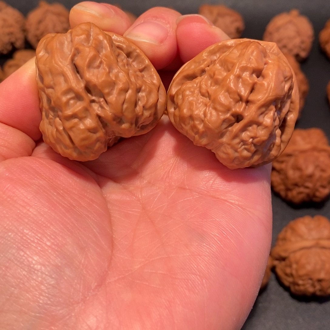 文玩核桃把件蛤蟆头