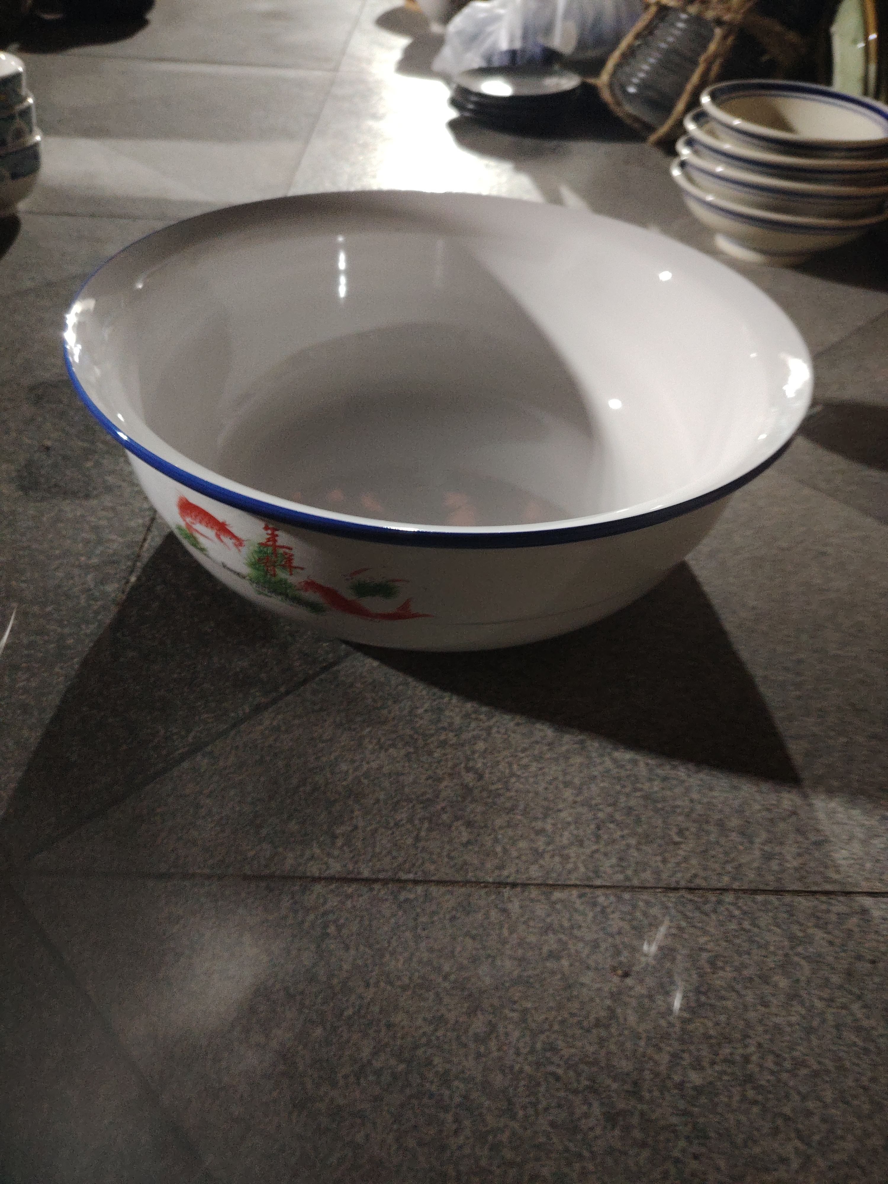 陶瓷盘子碗啥都有口径32公分