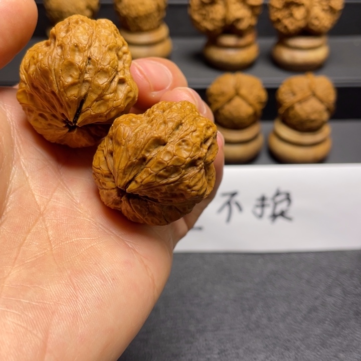 文玩核桃吊坠F青蛙王子38