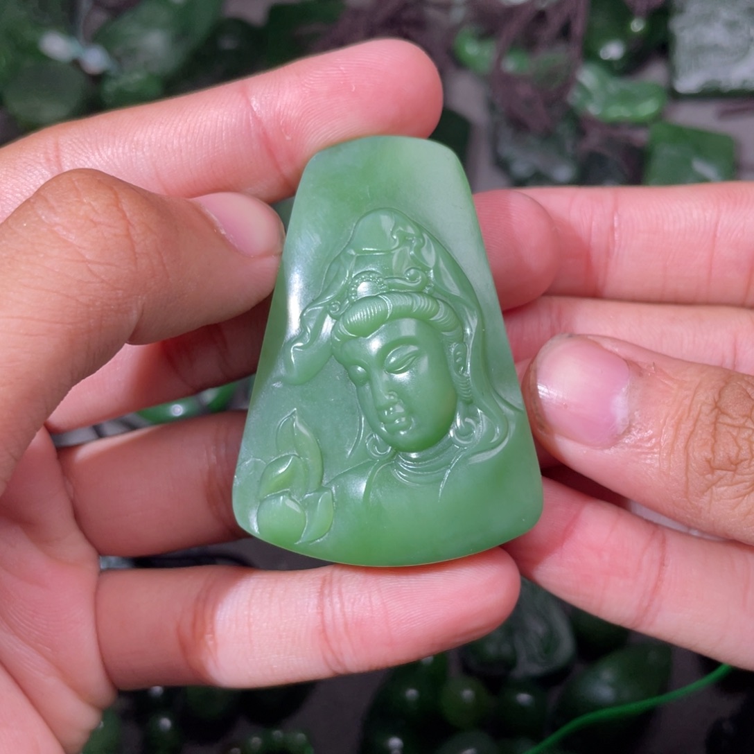 和田玉（碧玉）未镶嵌颈饰承****计