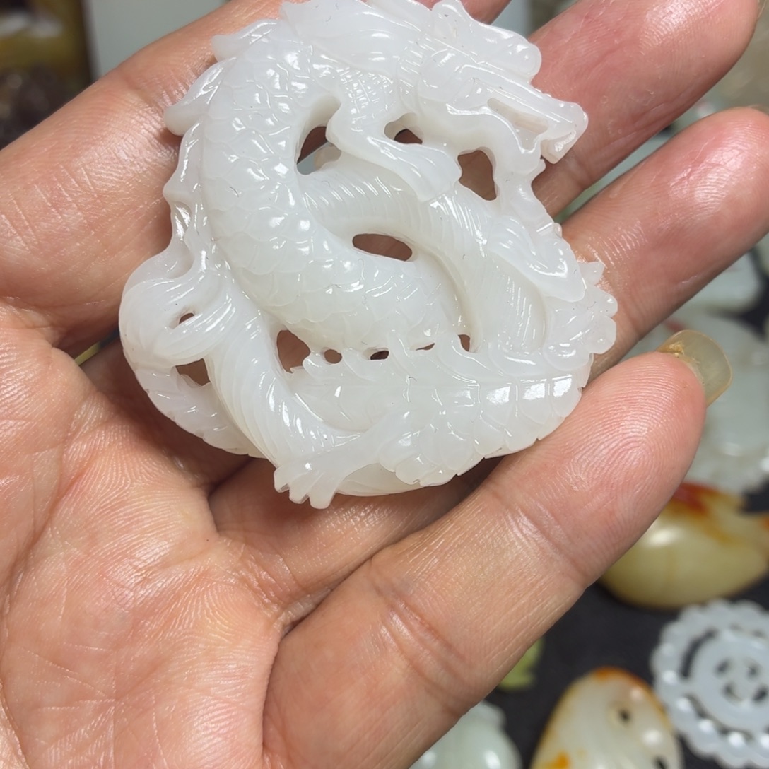 郭***壁和田玉（白玉）未镶嵌挂件