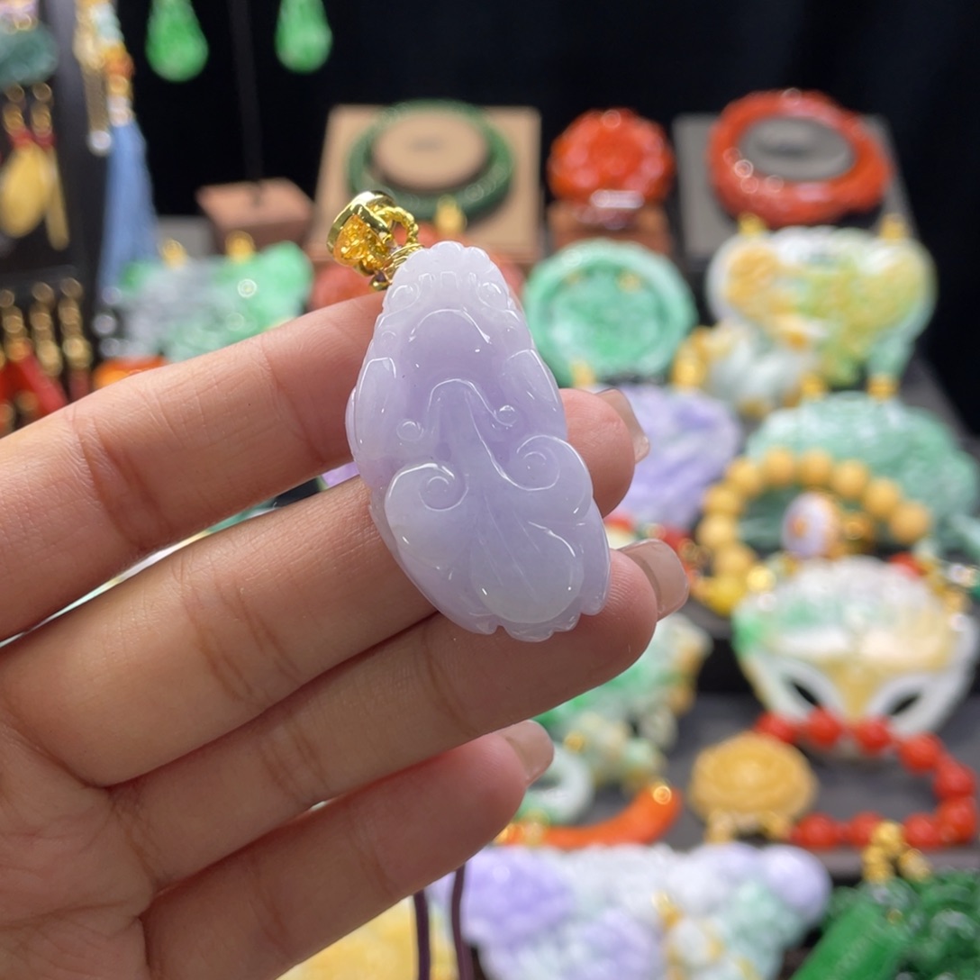 翡翠颈饰未镶嵌代编织