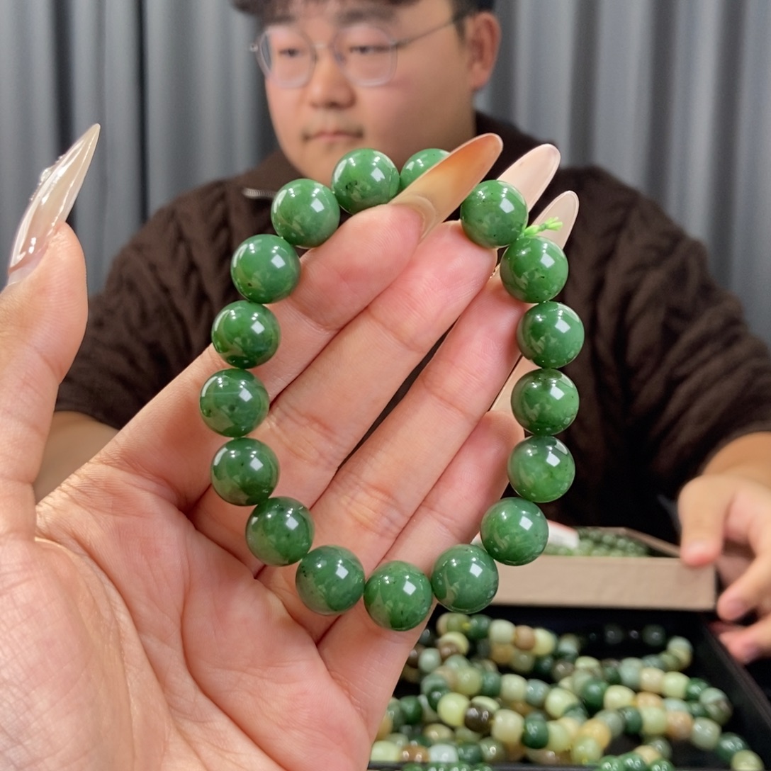 和田玉未镶嵌手链天然和田玉俄碧辣阳绿手串12