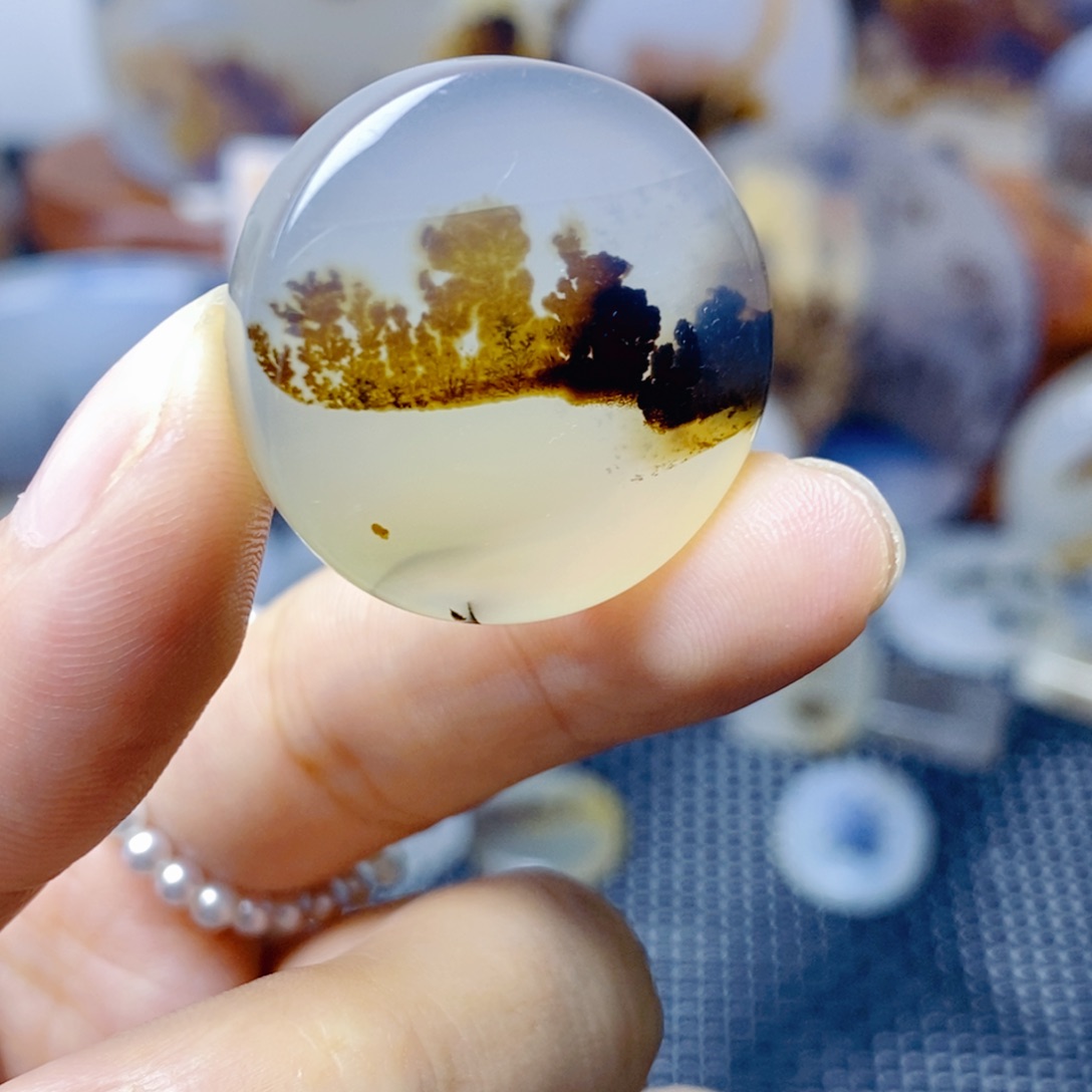 玛瑙/玉髓未镶嵌珠宝奇石