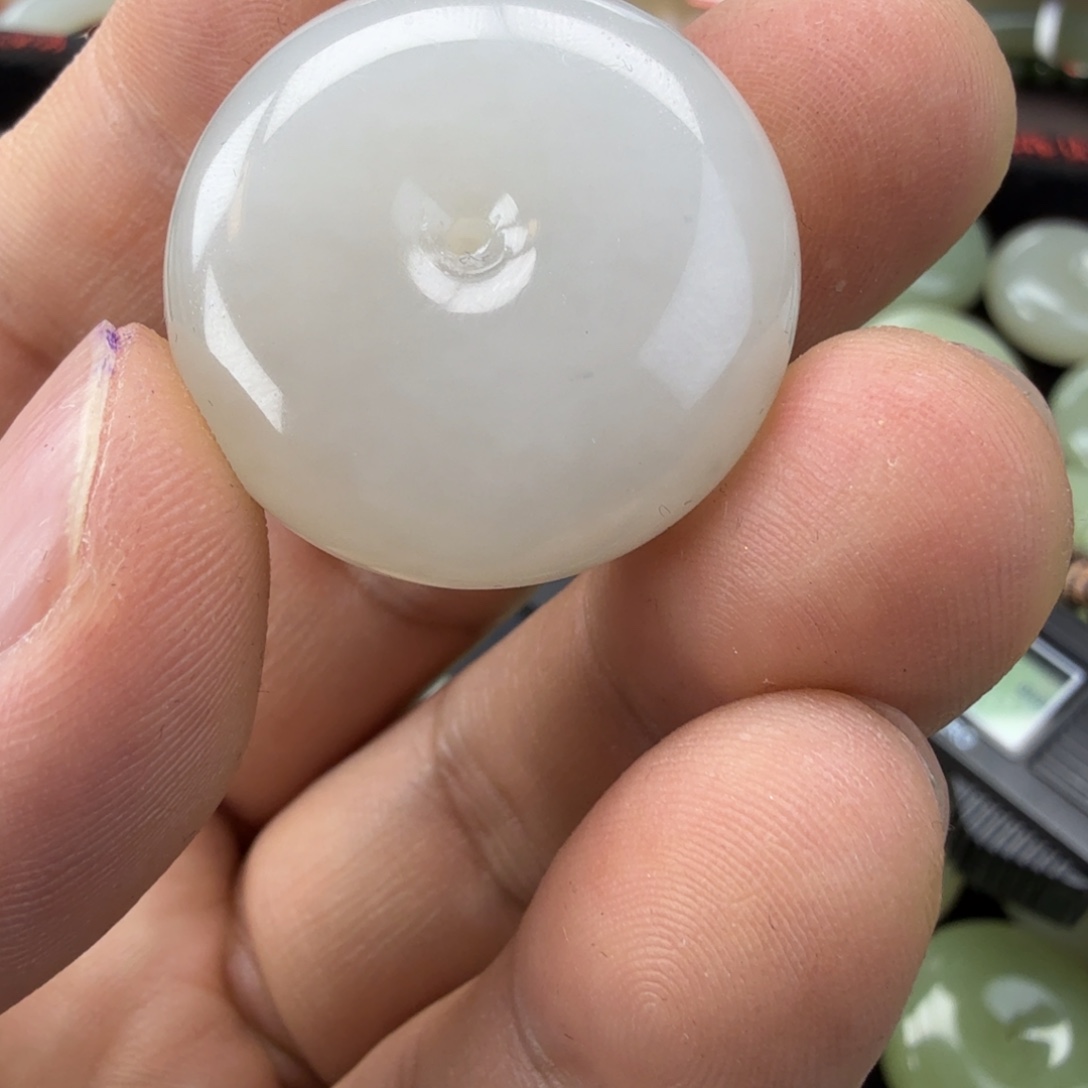 和田玉（糖玉）未镶嵌手链