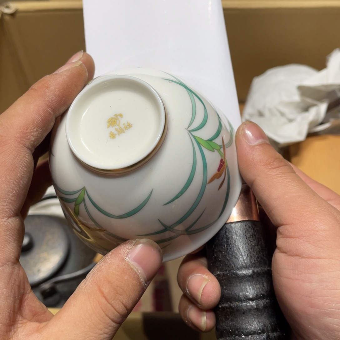 潘***碍中古物品，谨慎参拍