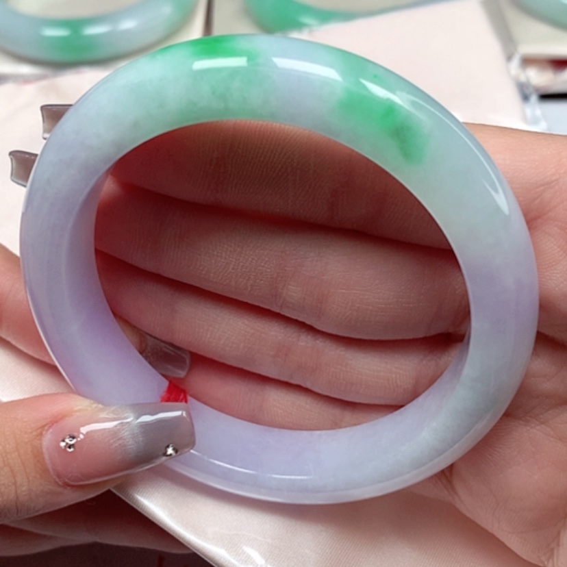 【闪购商品】翡翠手镯未镶嵌59圈