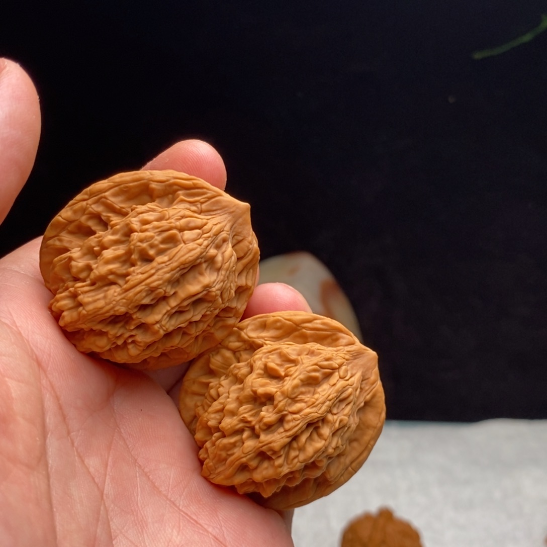 桃核吊坠时***K40全品麦穗虎头