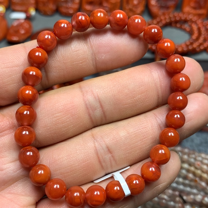 南红玛瑙手串未镶嵌7+’mm