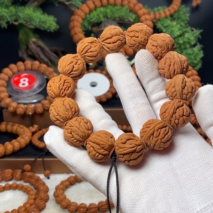 桃核吊坠云****行秦岭礼物