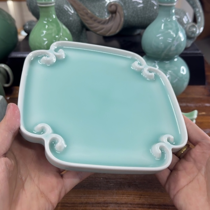 龙泉青瓷茶具微瑕4691