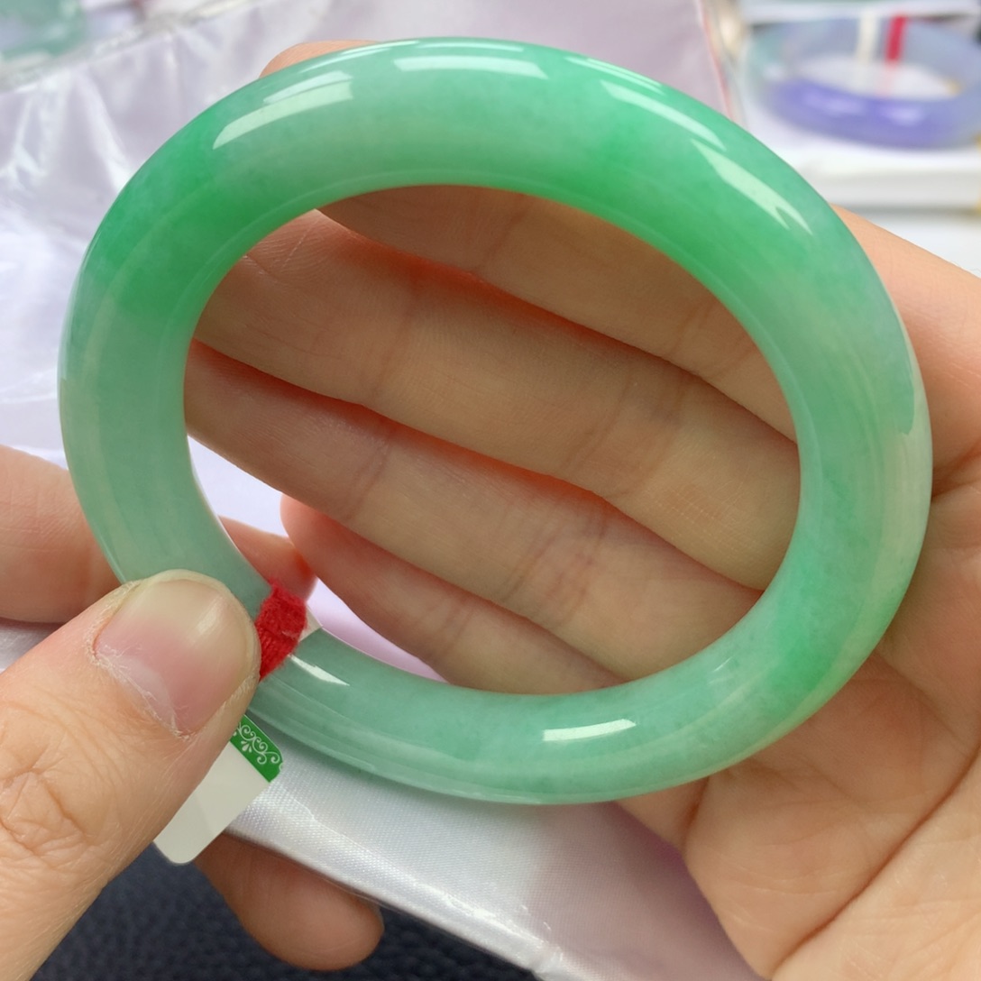 翡翠手镯未镶嵌56➕