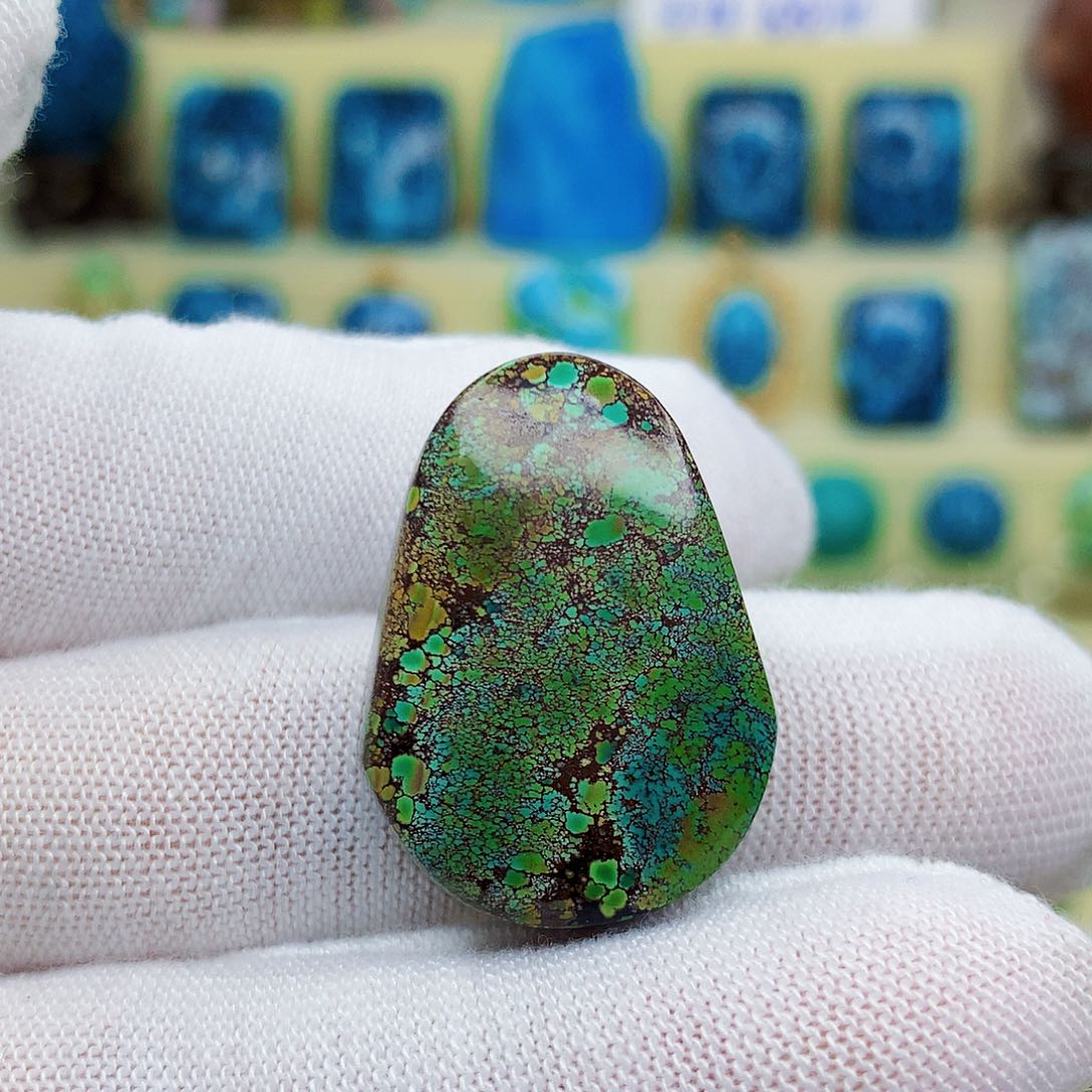 绿松石绿松石未镶嵌