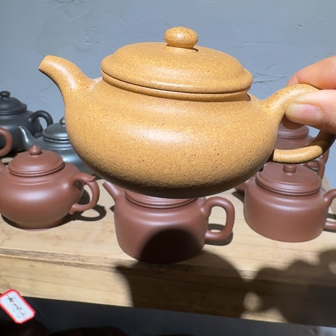 段泥茶壶微瑕200毫升左右