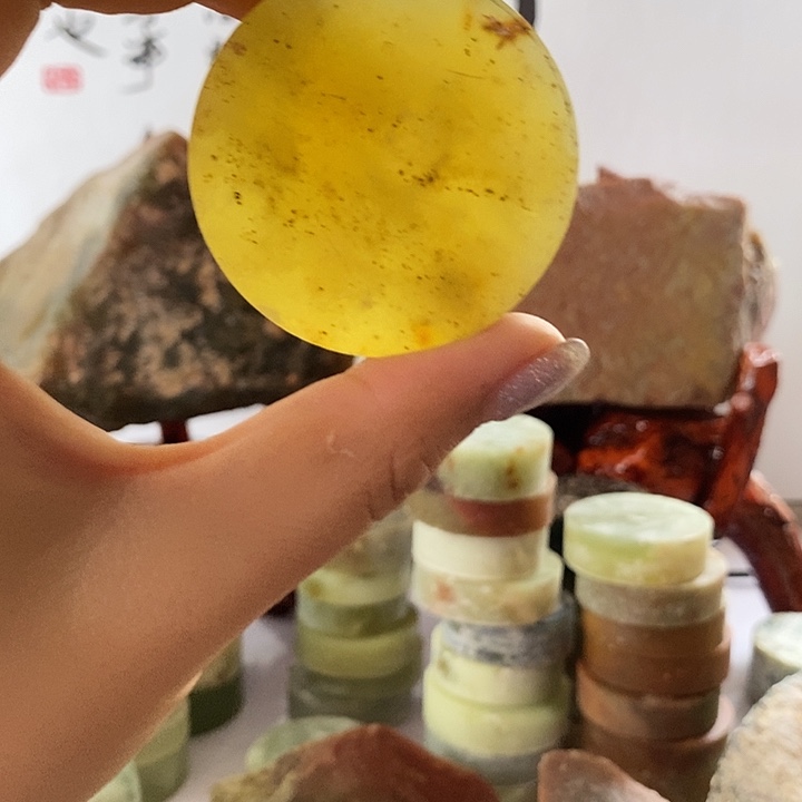 蛇纹石玉合金珠宝奇石