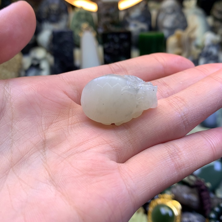 和田玉颈饰未镶嵌暖**茶