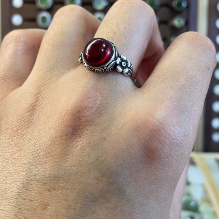 蛇纹石玉戒指银S925镶嵌