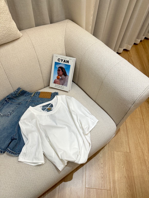 UM98892韩系后背刺绣花边圆领短袖T恤2025夏季新款短袖T恤