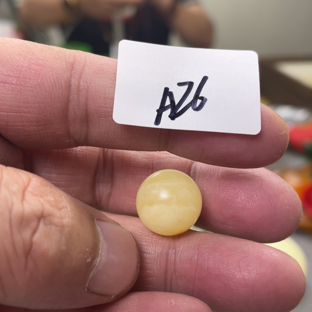 手链琥珀未镶嵌多样性发，发其中一件