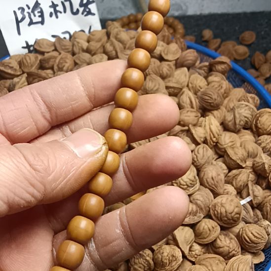 桃核吊坠猴头手串9+老型