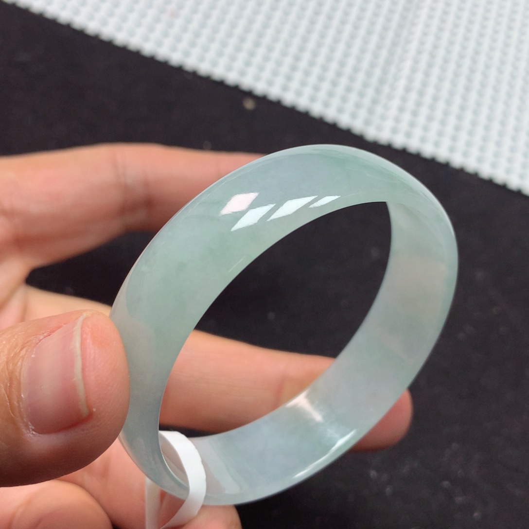翡翠手镯未镶嵌2号