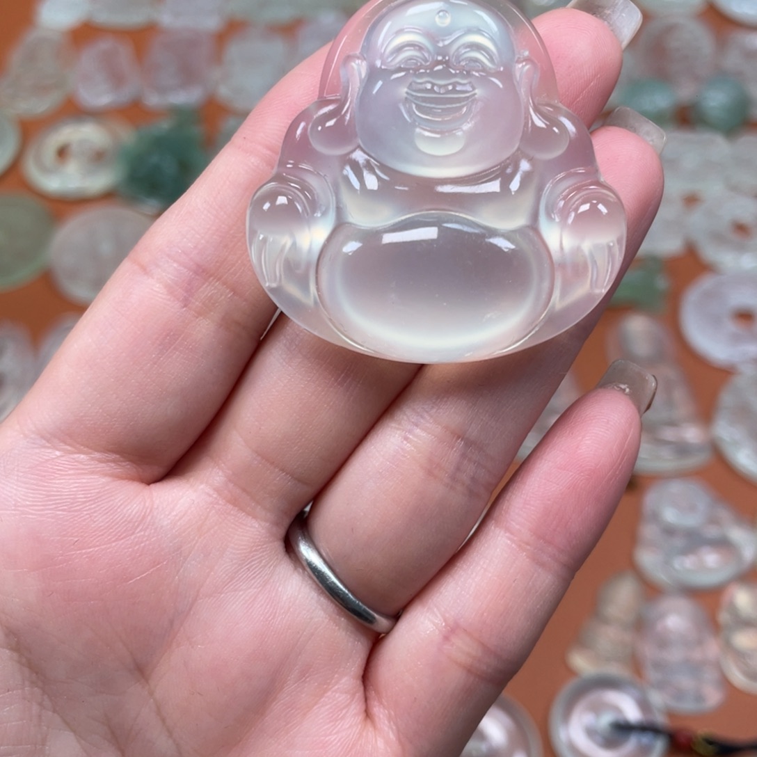 木***.蛇纹石玉未镶嵌颈饰