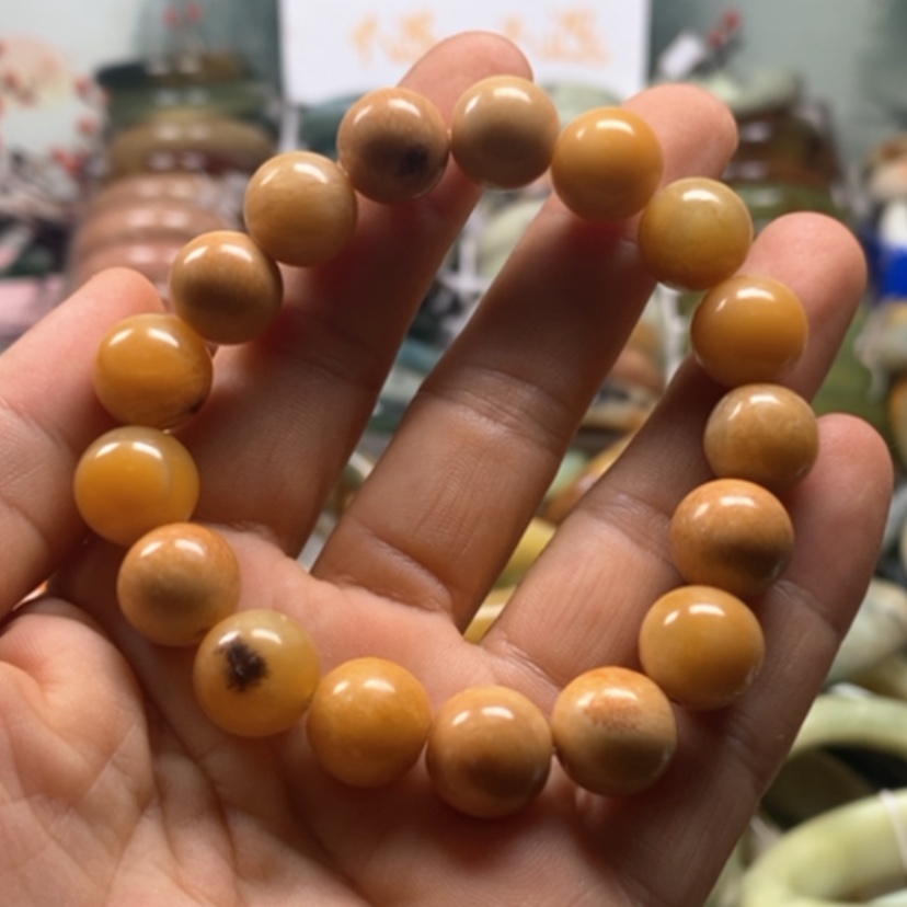 【闪购商品】蛇纹石玉未镶嵌手镯