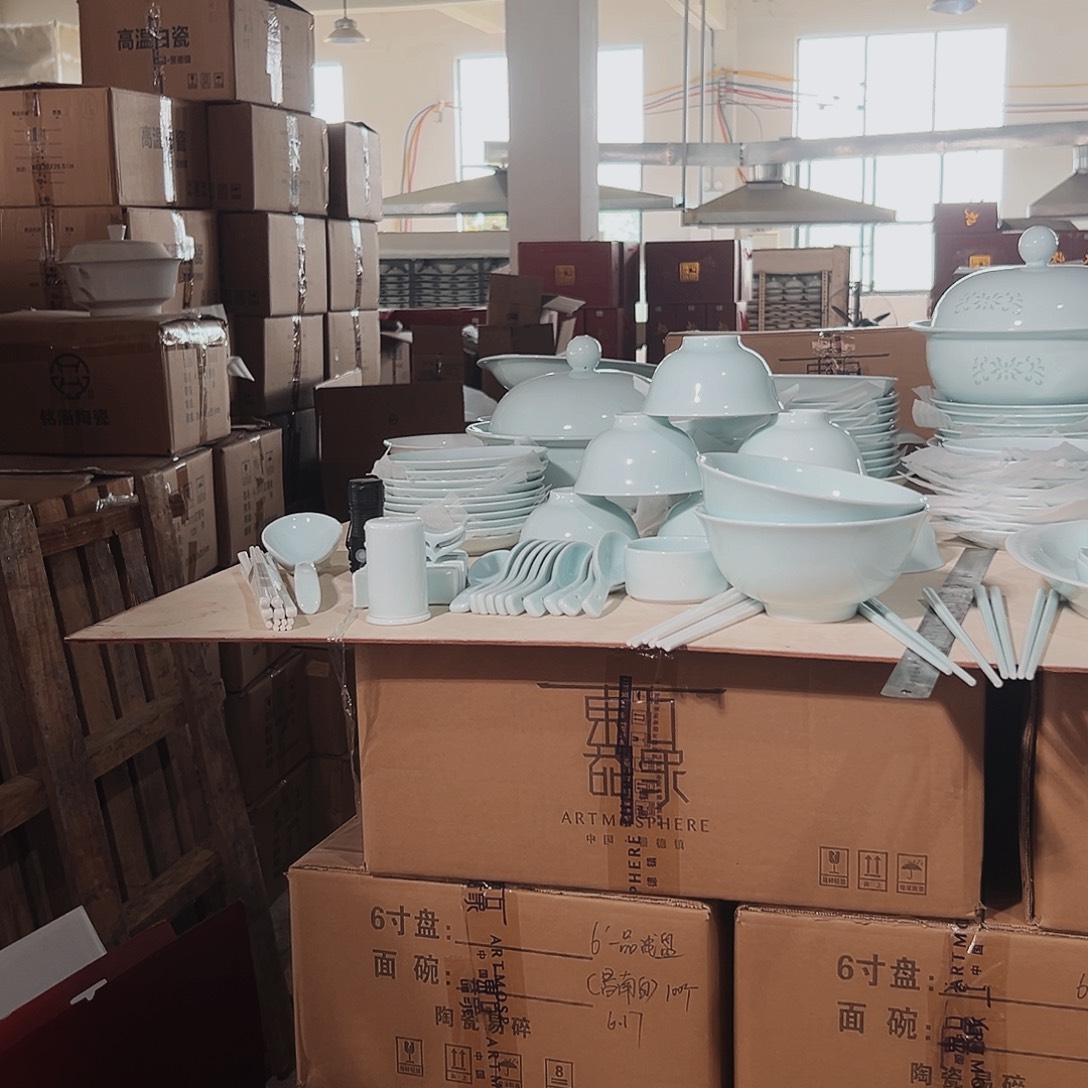 瓷一级品景德镇高白泥白泥套装68头