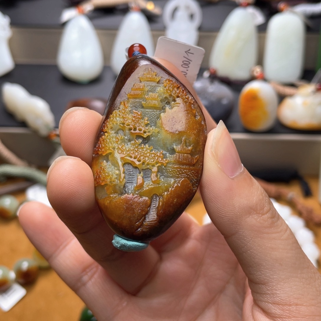 和田玉颈饰未镶嵌