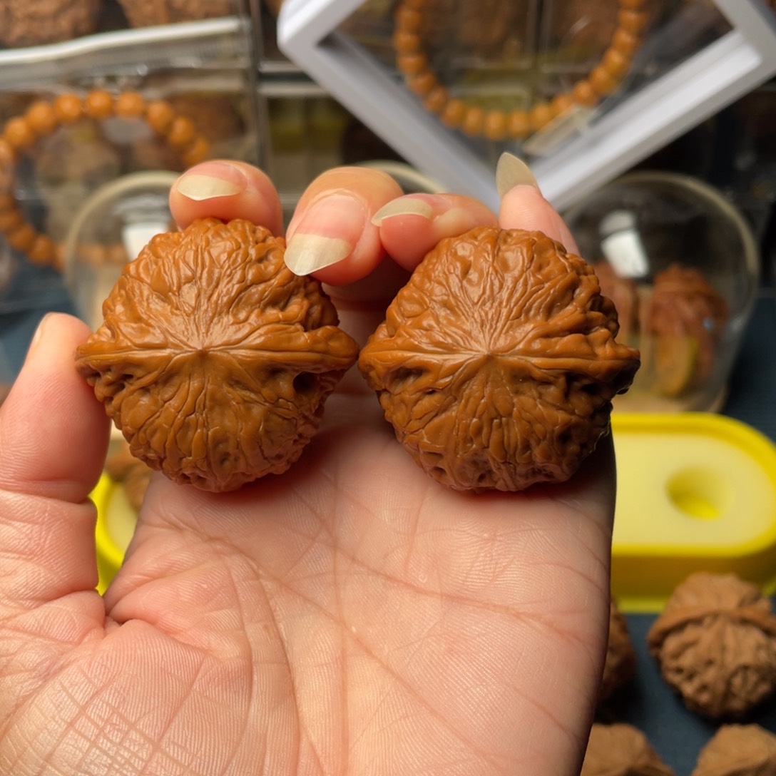 文玩核桃把件42铁锤