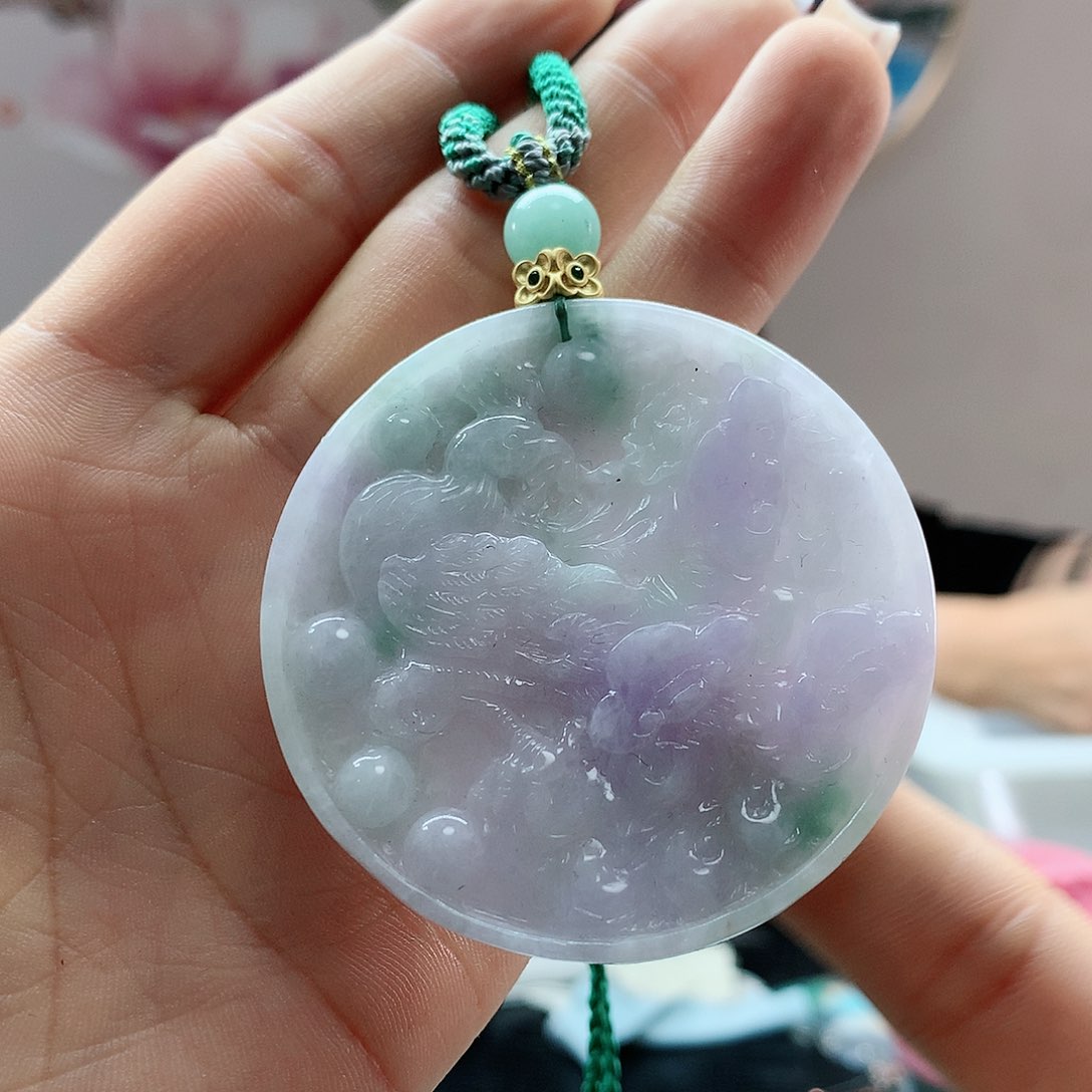 【闪购商品】翡翠吊坠(赠链)未镶嵌