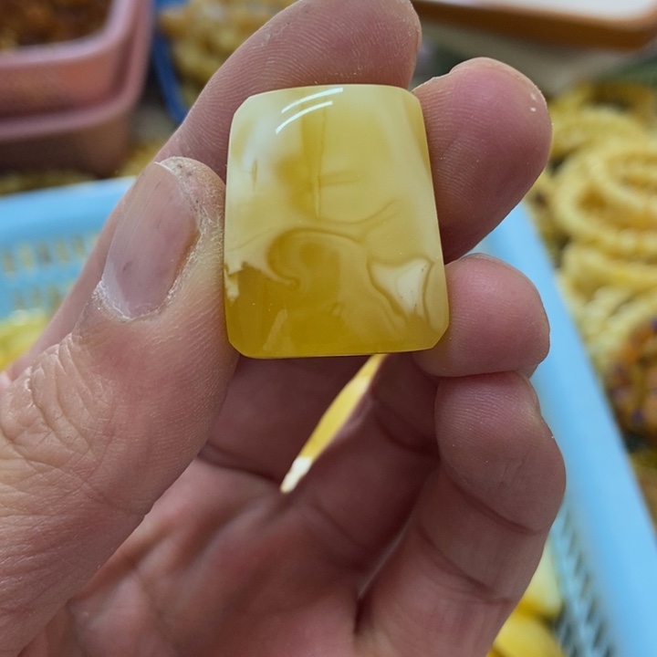 裸石蜜蜡未镶嵌吊坠