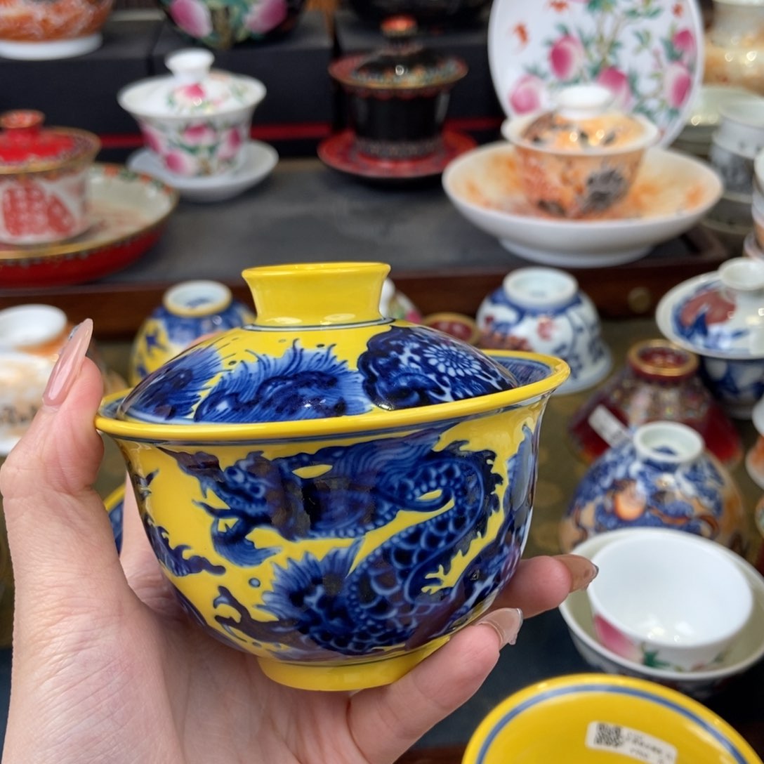 去了我想去的地方自治。陶瓷