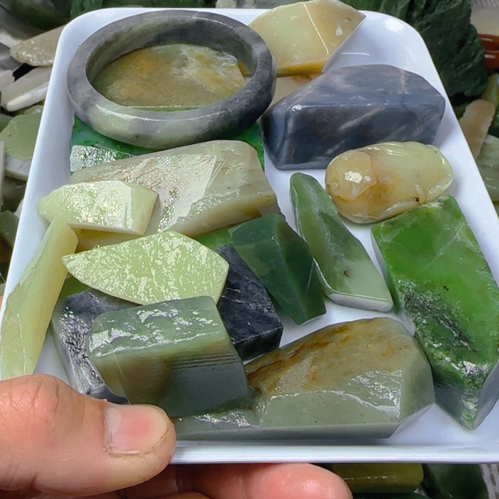 未镶嵌和田玉珠宝半成品香*