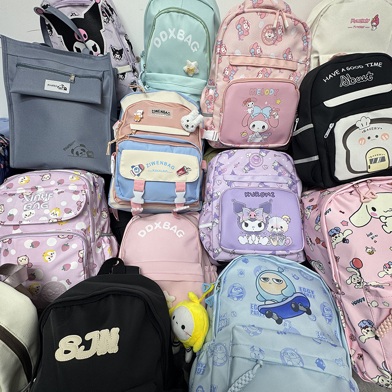 梓文品牌-源头直发197新款书包小学生出行户外研学包儿童背包