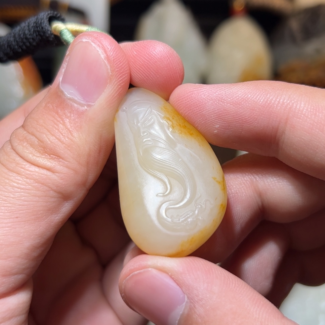 和田玉新疆未镶嵌