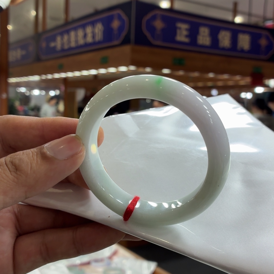 翡翠未镶嵌手镯手镯