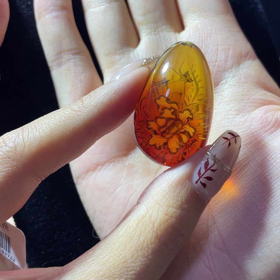 蓝珀珠宝奇石未镶嵌