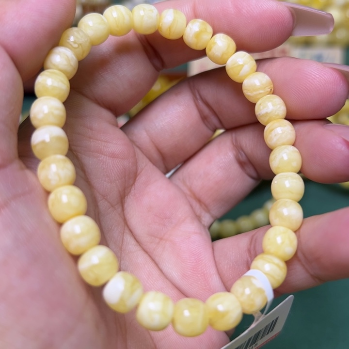 蜜蜡未镶嵌珠宝奇石