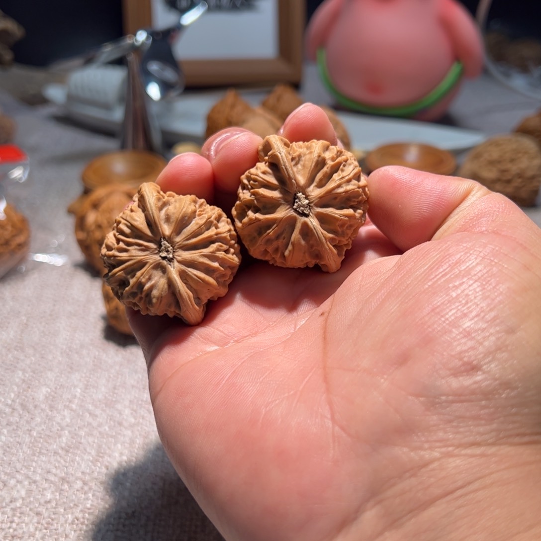 文玩核桃把件全品39宫灯