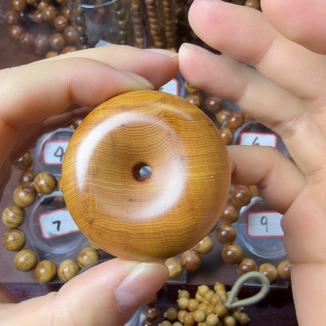 柏木（崖柏）虫洞香料平安扣