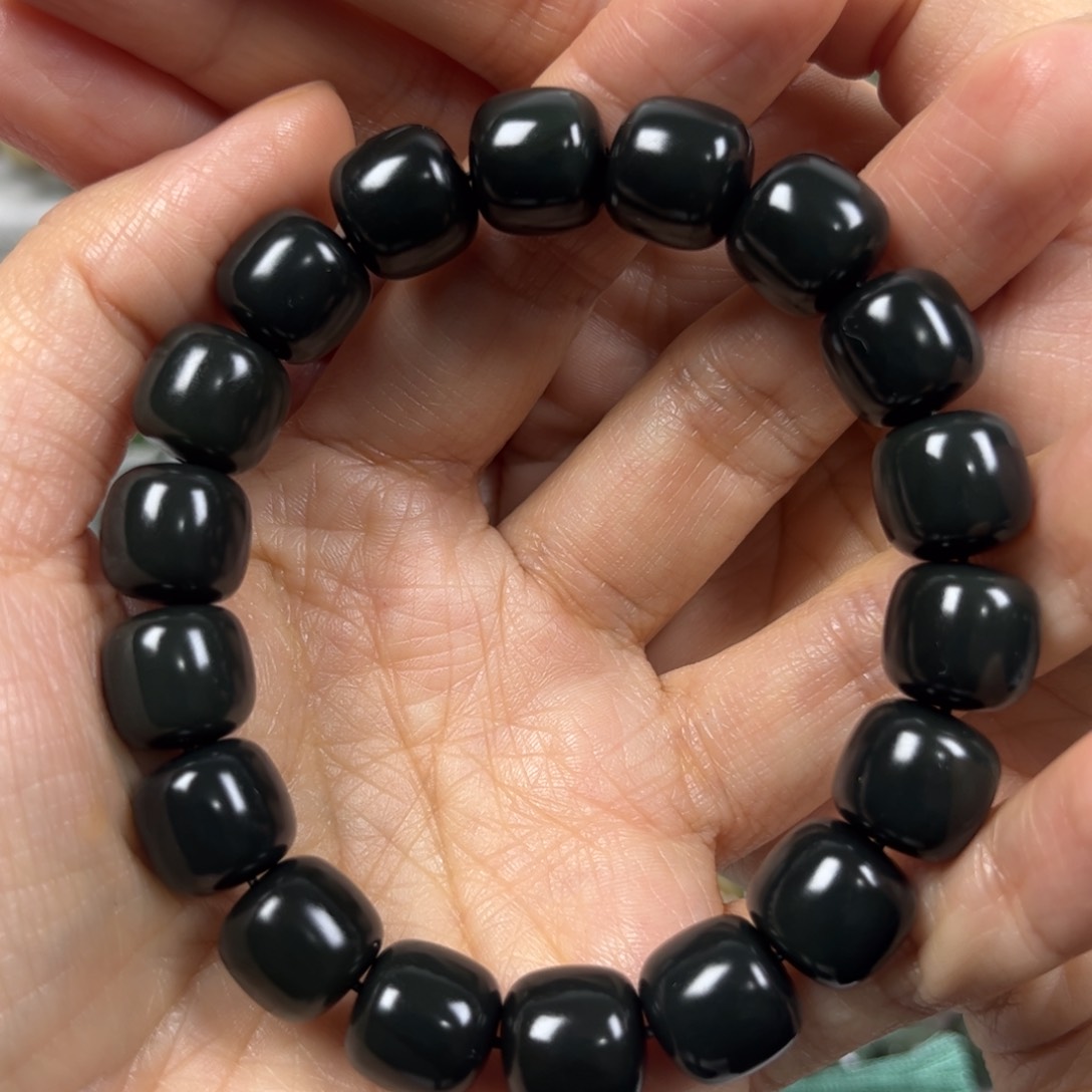 和田玉手链未镶嵌卡12老形珠珠宝级