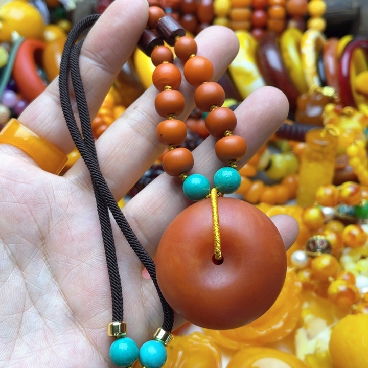 树脂制品姣*65号锁骨链